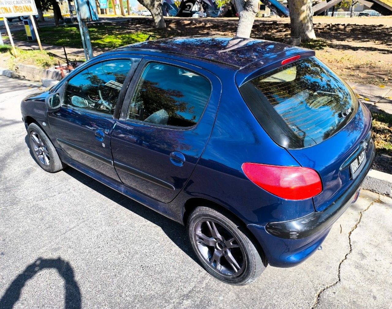 Peugeot 206 Usado en Mendoza, deRuedas