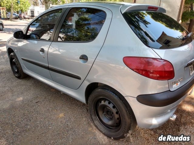 Peugeot 206 Usado en Mendoza, deRuedas