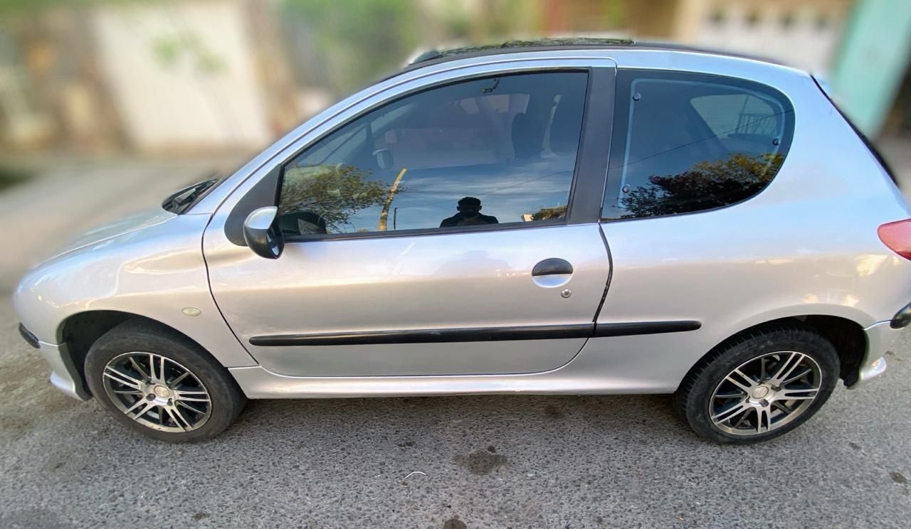 Peugeot 206 Usado en Mendoza, deRuedas