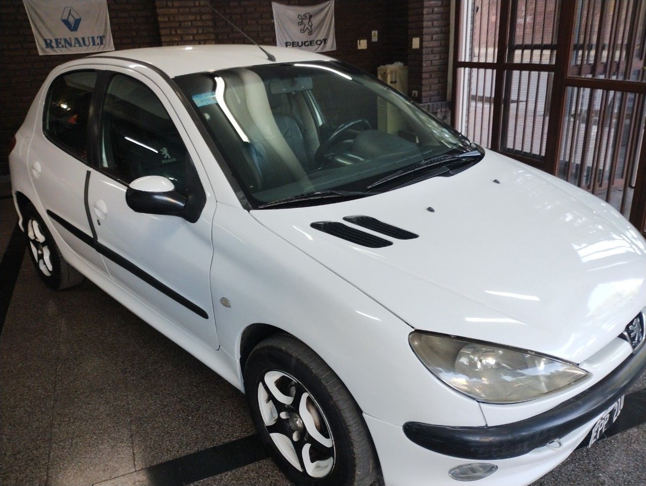 Peugeot 206 Usado en Mendoza, deRuedas