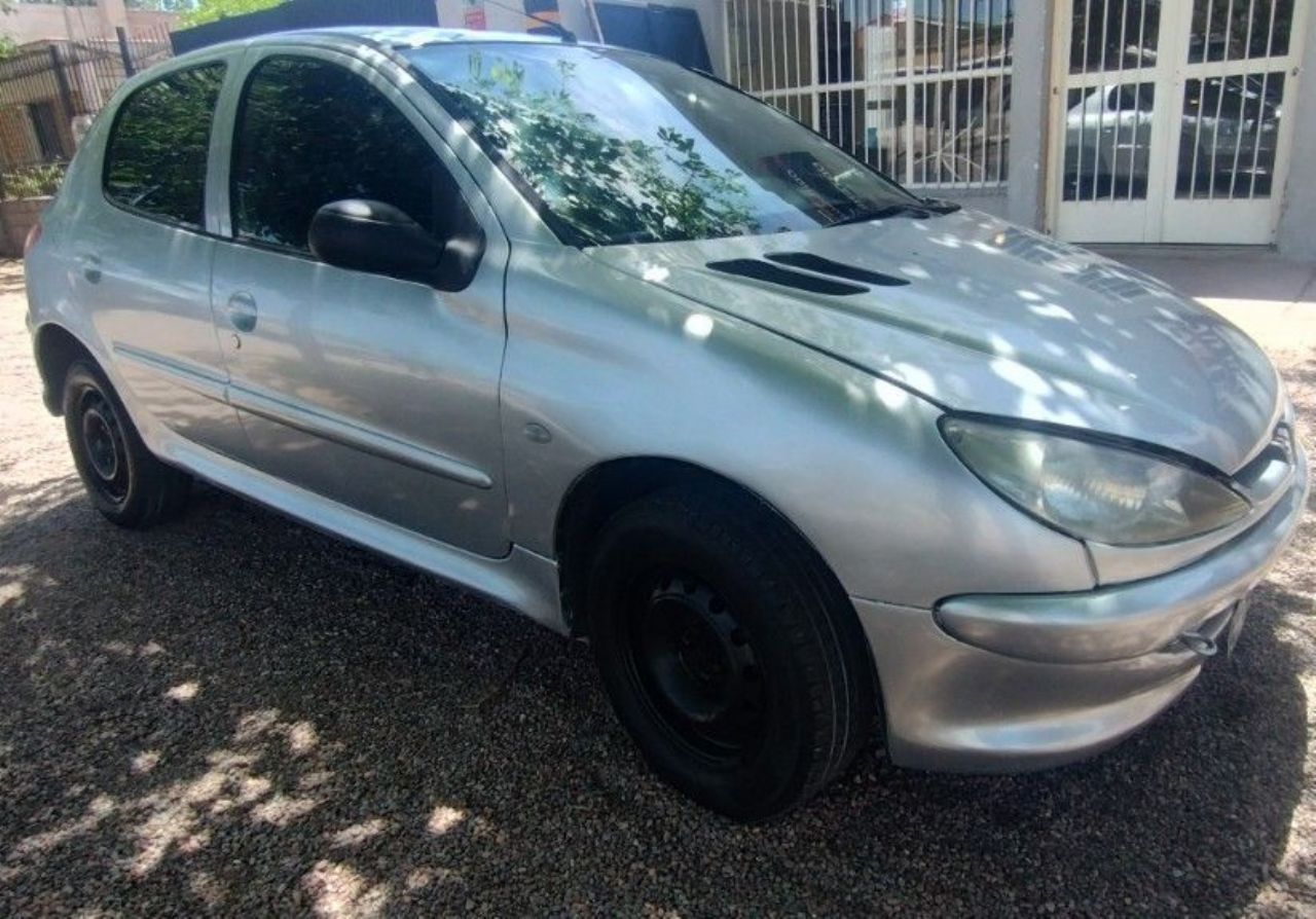 Peugeot 206 Usado en Mendoza, deRuedas