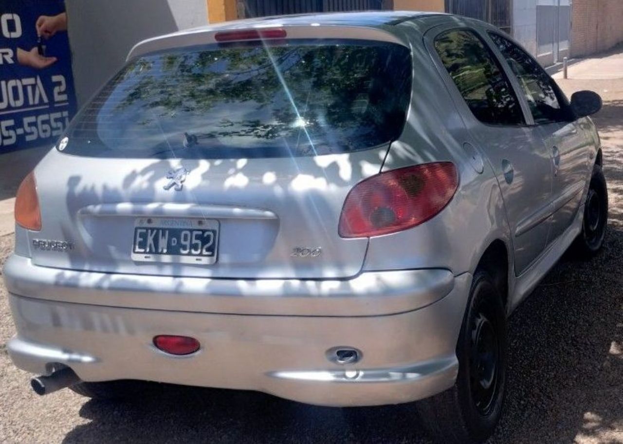 Peugeot 206 Usado en Mendoza, deRuedas