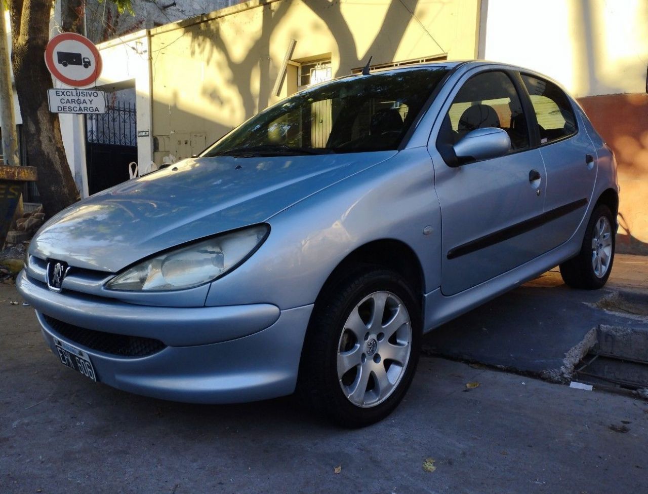 Peugeot 206 Usado en Mendoza, deRuedas