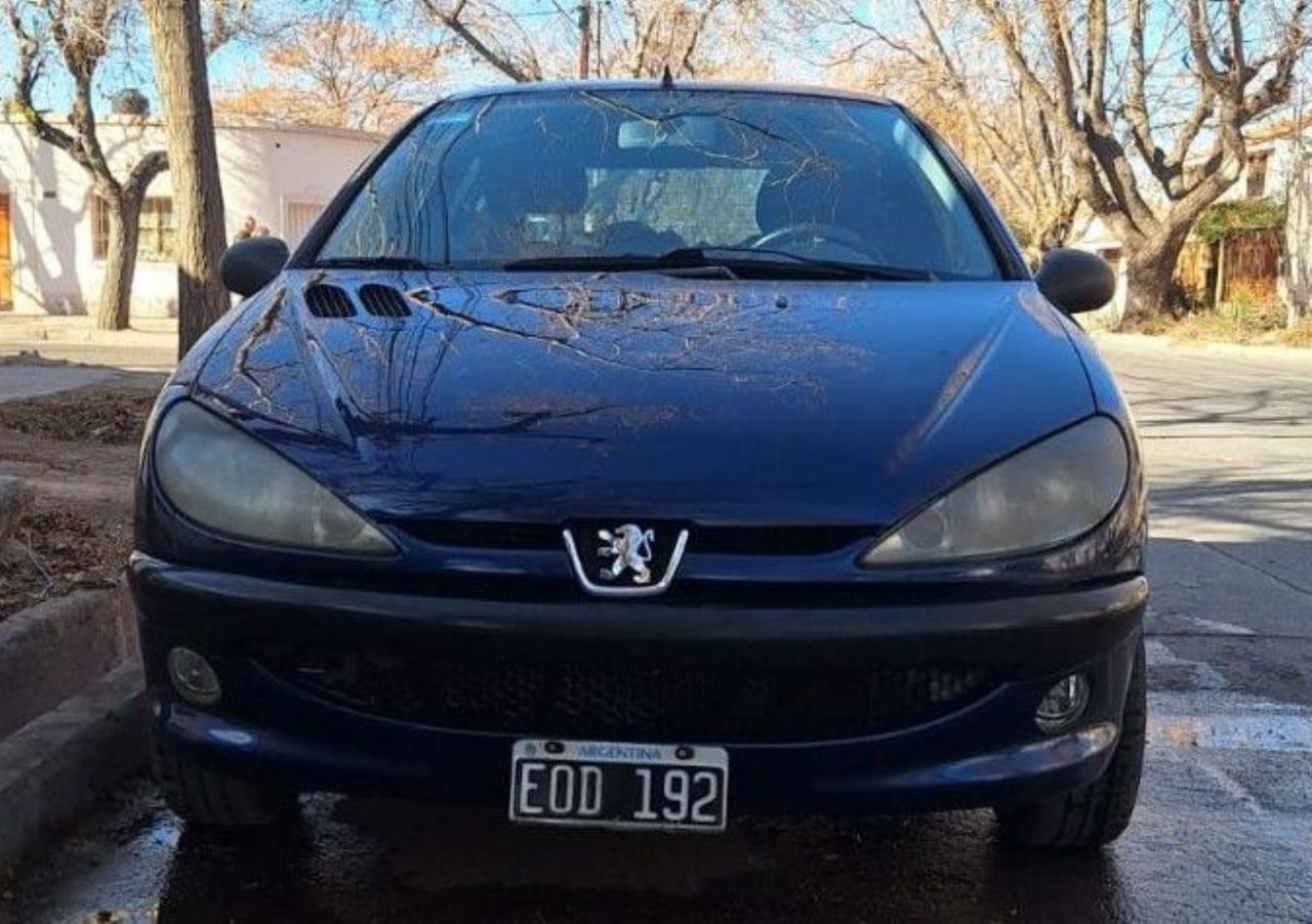 Peugeot 206 Usado en Mendoza, deRuedas