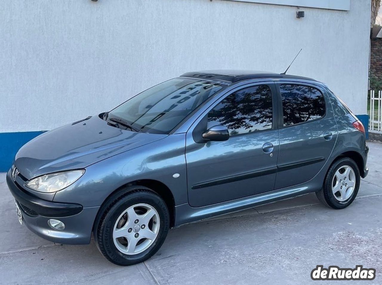 Peugeot 206 Usado en Mendoza, deRuedas