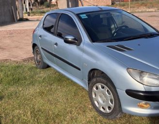 Peugeot 206 Usado en Mendoza