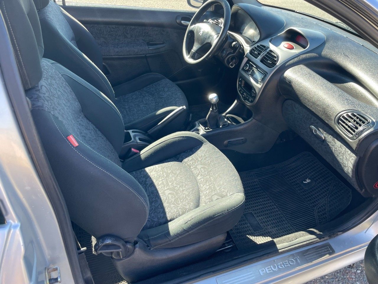Peugeot 206 Usado en Mendoza, deRuedas