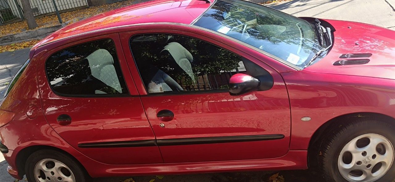 Peugeot 206 Usado en Mendoza, deRuedas