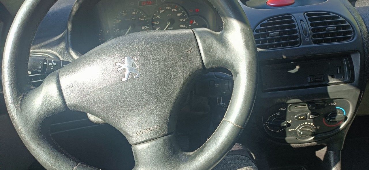 Peugeot 206 Usado en Mendoza, deRuedas