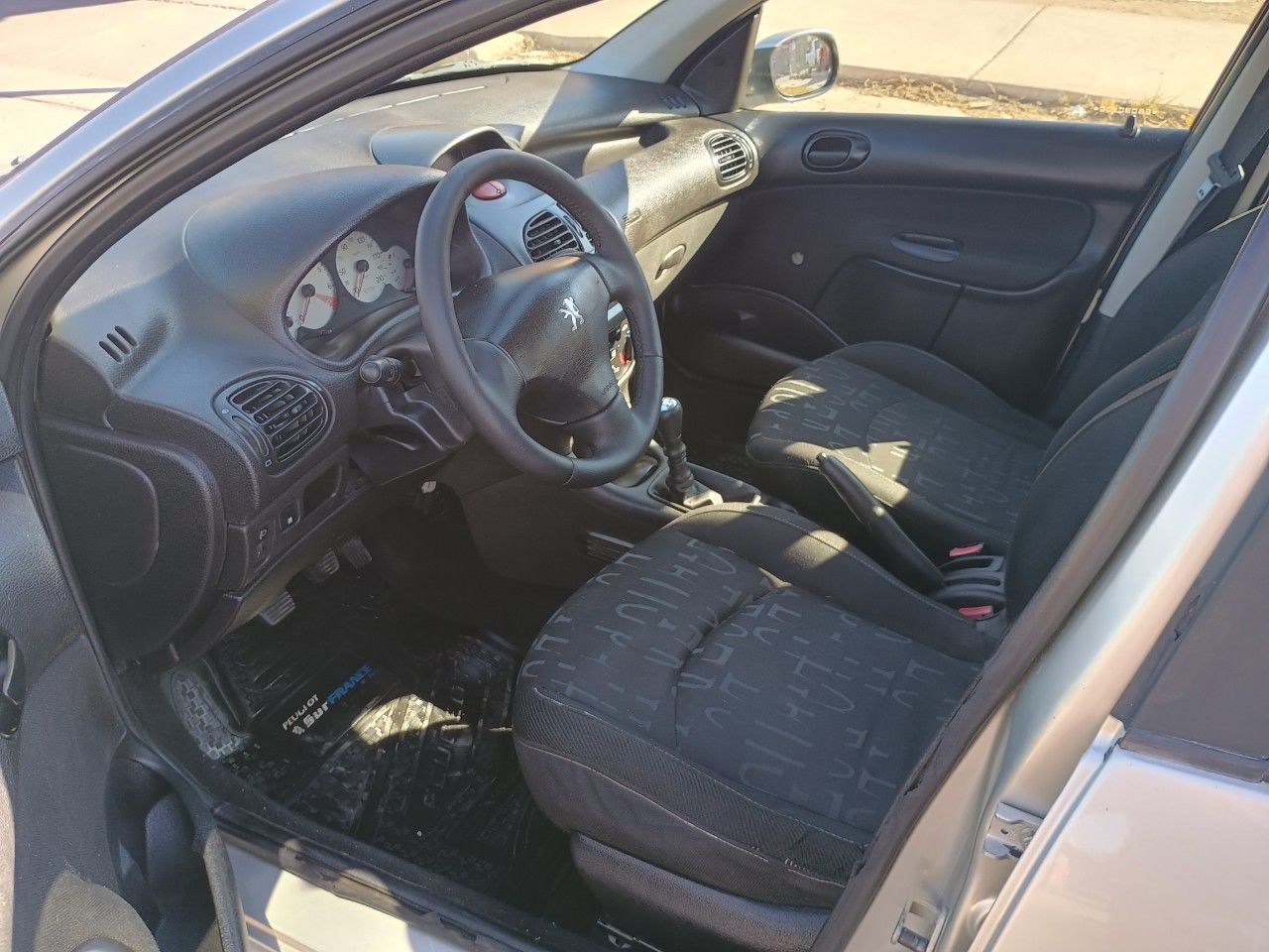 Peugeot 206 Usado en Mendoza, deRuedas