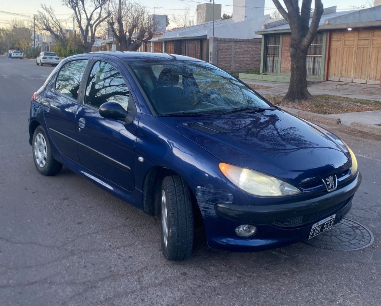 Peugeot 206 Usado en Mendoza, deRuedas