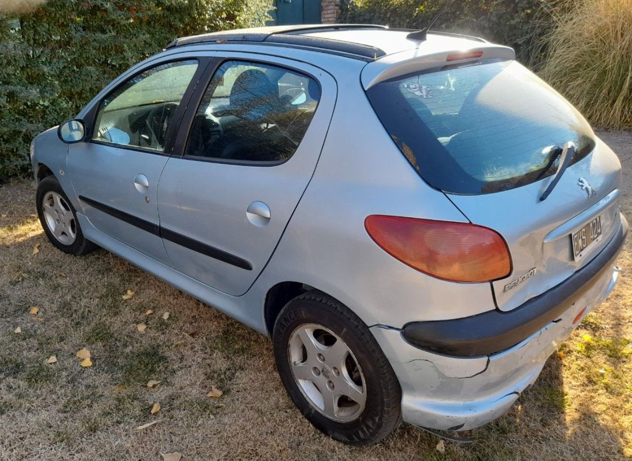 Peugeot 206 Usado en Mendoza, deRuedas