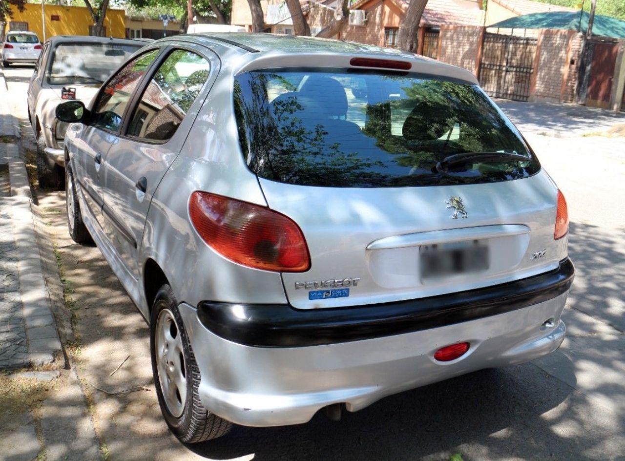 Peugeot 206 Usado en Mendoza, deRuedas
