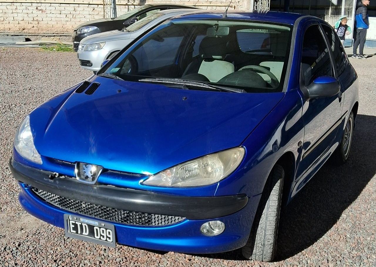 Peugeot 206 Usado en Mendoza, deRuedas