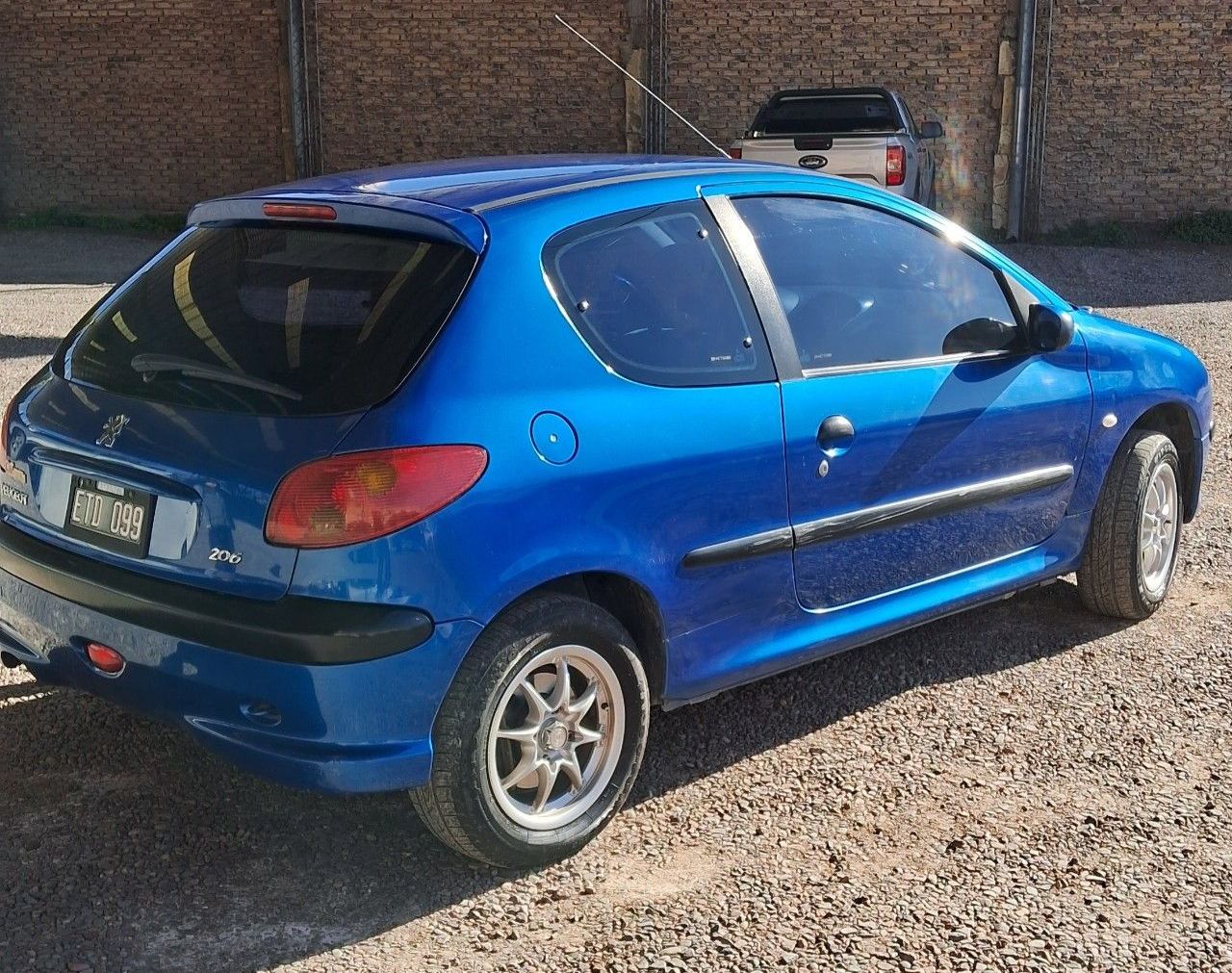 Peugeot 206 Usado en Mendoza, deRuedas