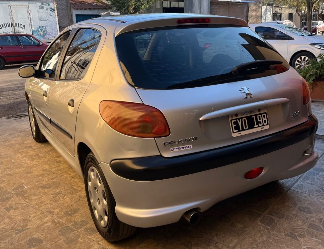 Peugeot 206 Usado en Mendoza, deRuedas