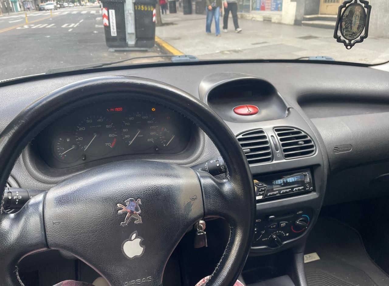 Peugeot 206 Usado en Buenos Aires, deRuedas