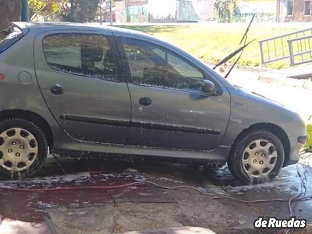 Peugeot 206 Usado en Mendoza, deRuedas