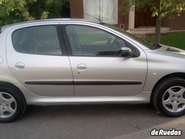 Peugeot 206 Usado en Mendoza, deRuedas