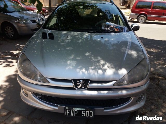 Peugeot 206 Usado en Mendoza, deRuedas
