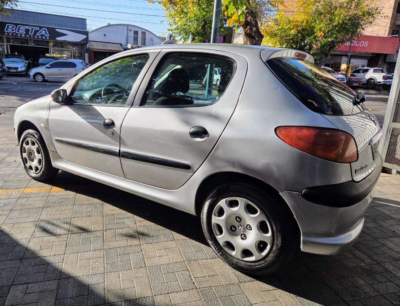 Peugeot 206 Usado en Mendoza, deRuedas