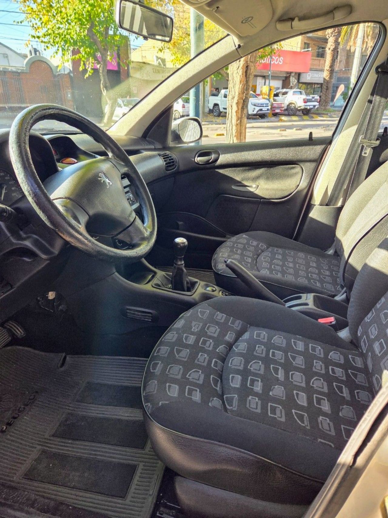 Peugeot 206 Usado en Mendoza, deRuedas