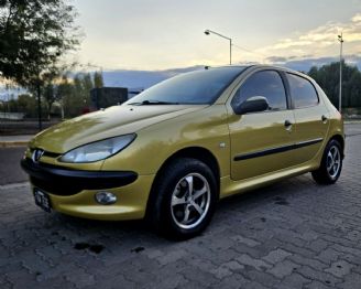 Peugeot 206 Usado en Mendoza