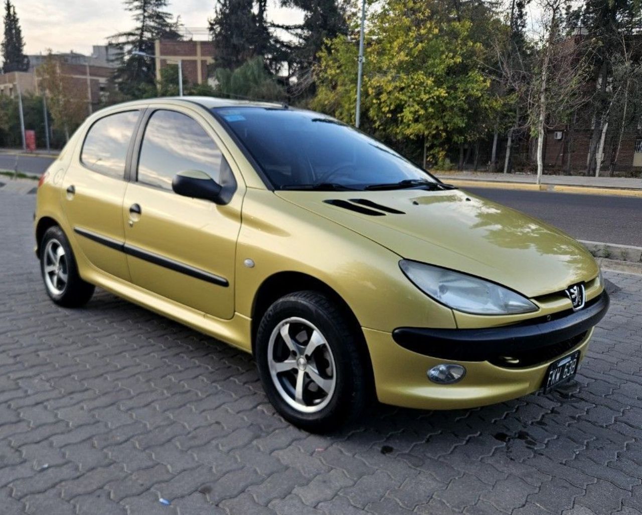 Peugeot 206 Usado en Mendoza, deRuedas