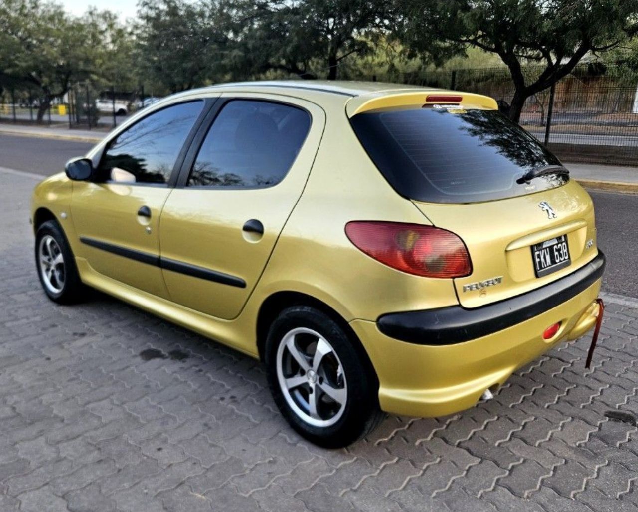 Peugeot 206 Usado en Mendoza, deRuedas