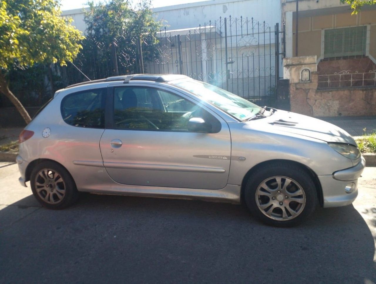 Peugeot 206 Usado en Córdoba, deRuedas