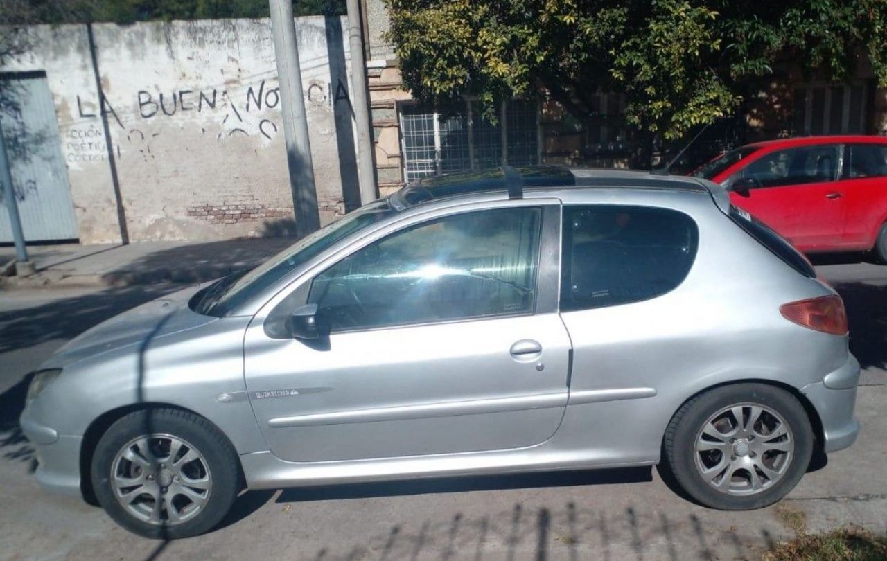 Peugeot 206 Usado en Córdoba, deRuedas