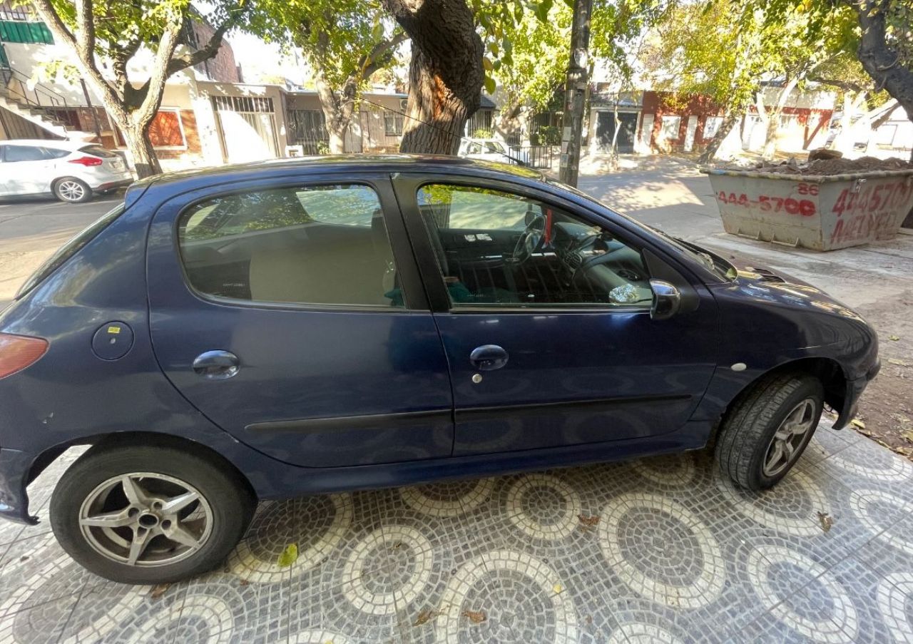 Peugeot 206 Usado en Mendoza, deRuedas