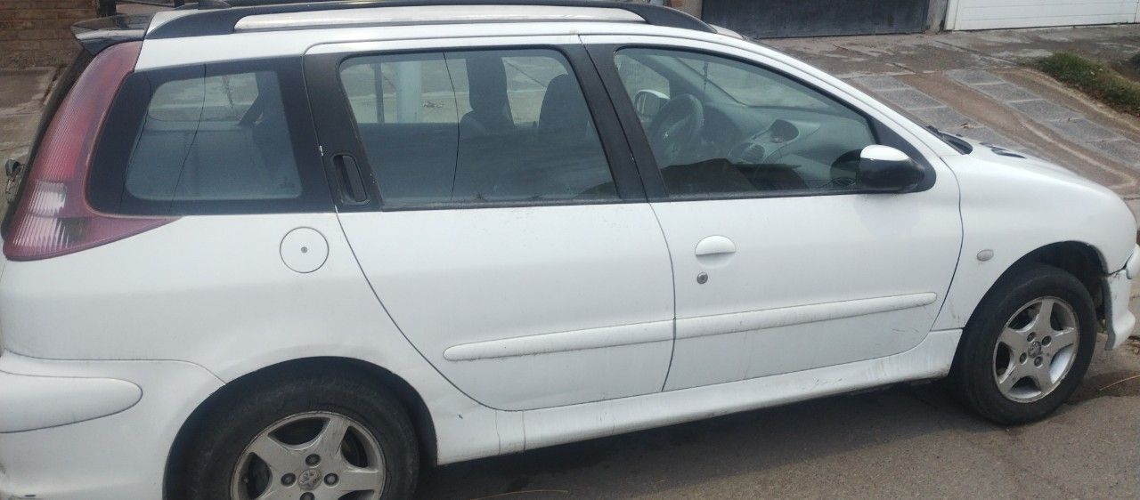 Peugeot 206 Usado en Mendoza, deRuedas