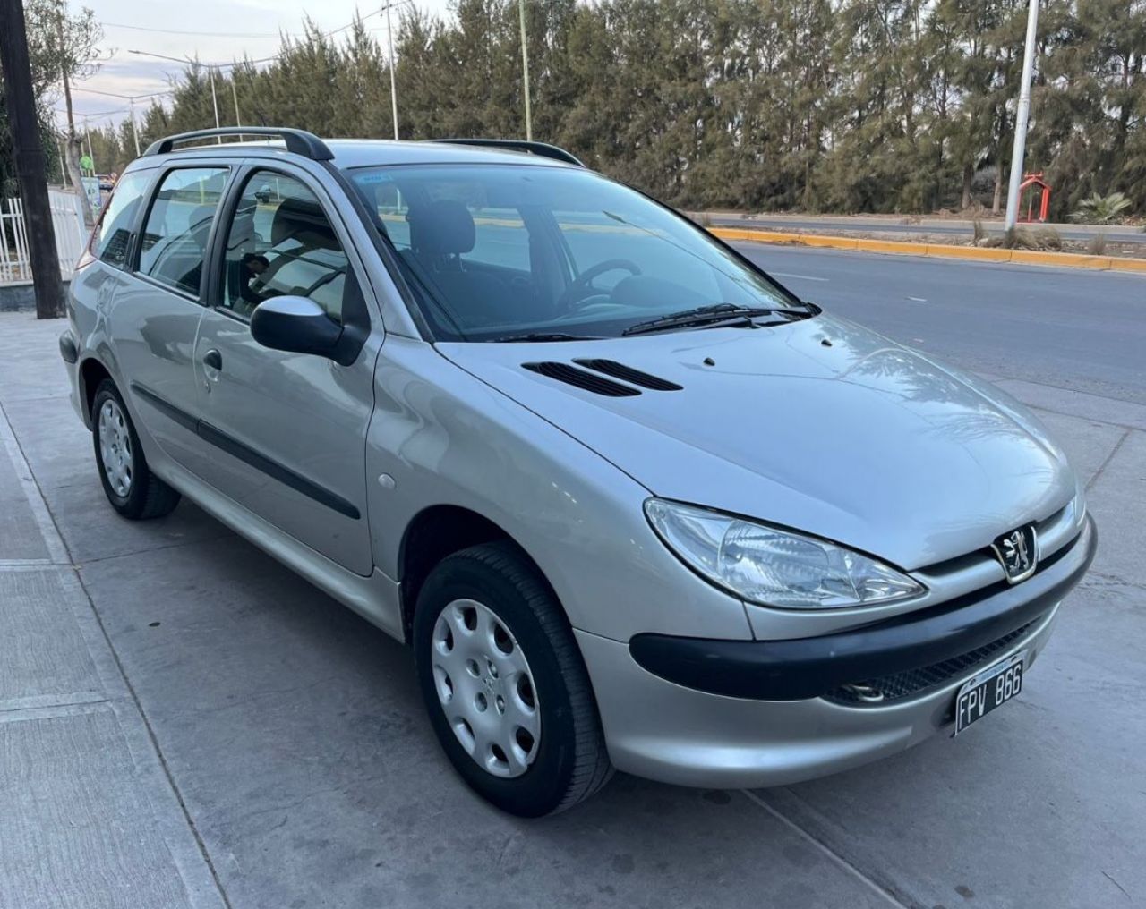 Peugeot 206 Usado en Mendoza, deRuedas