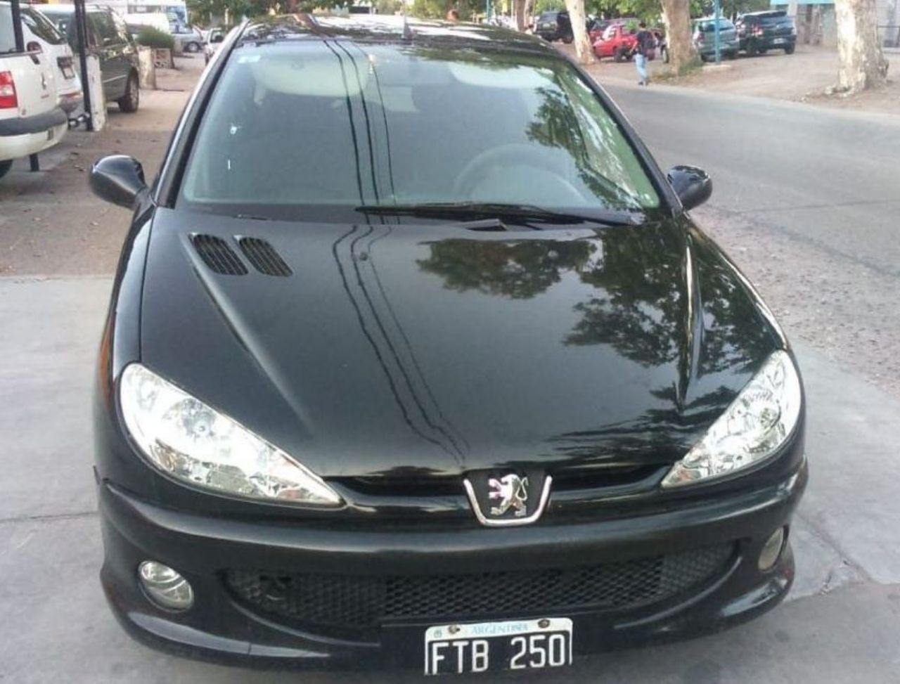 Peugeot 206 Usado en Mendoza, deRuedas
