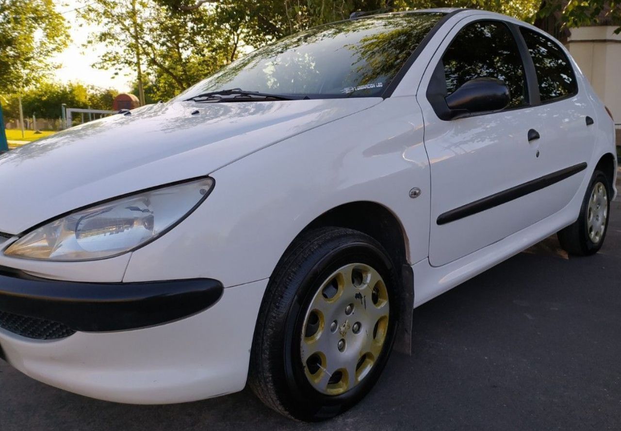 Peugeot 206 Usado en Mendoza, deRuedas