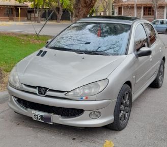 Peugeot 206 Usado en Mendoza
