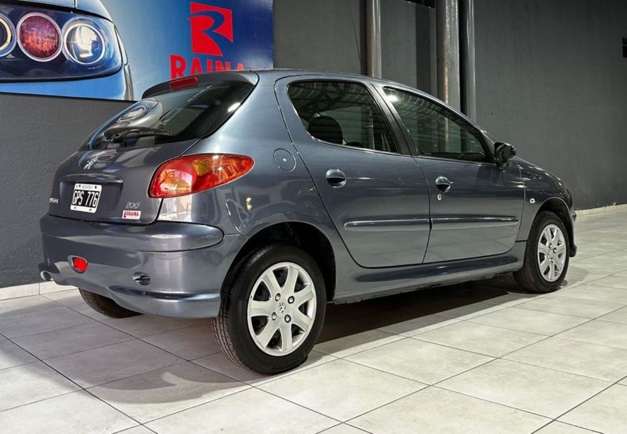 Peugeot 206 Usado en Mendoza, deRuedas
