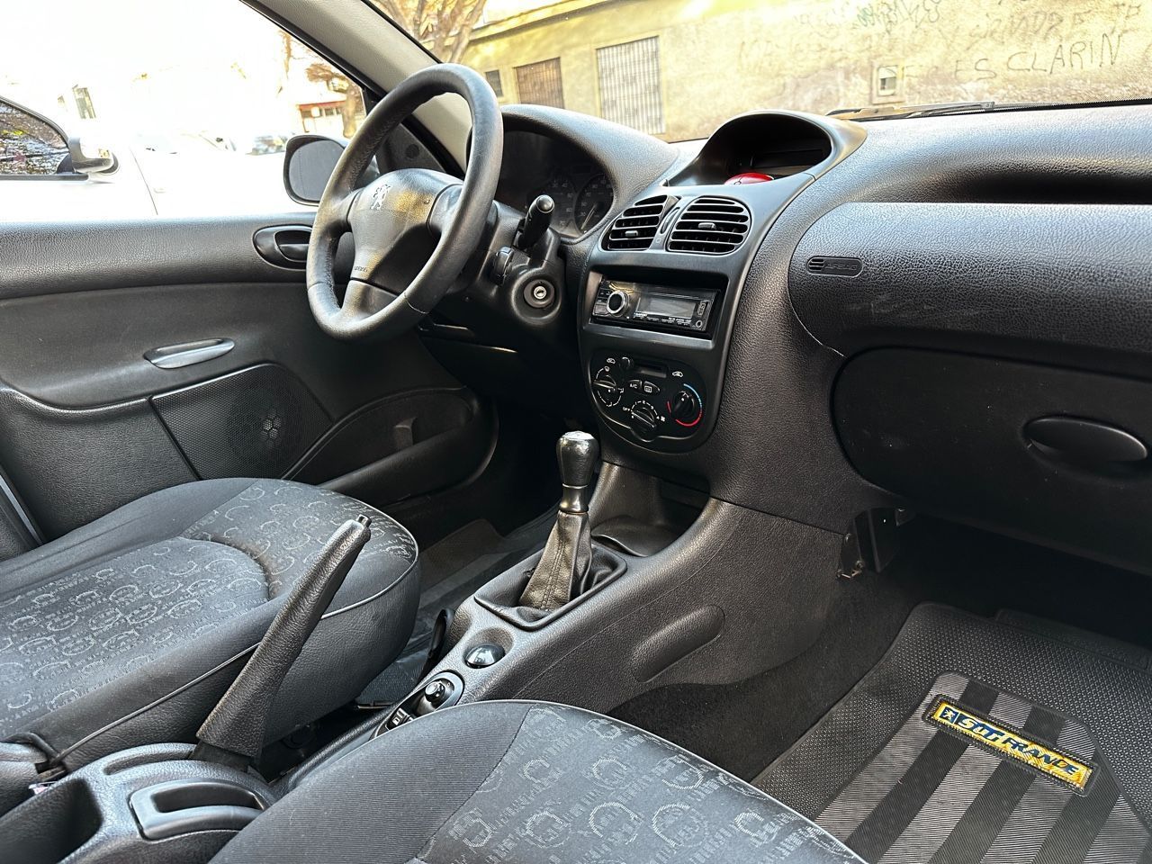Peugeot 206 Usado en Mendoza, deRuedas