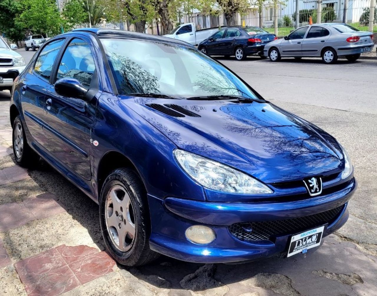 Peugeot 206 Usado en Mendoza, deRuedas