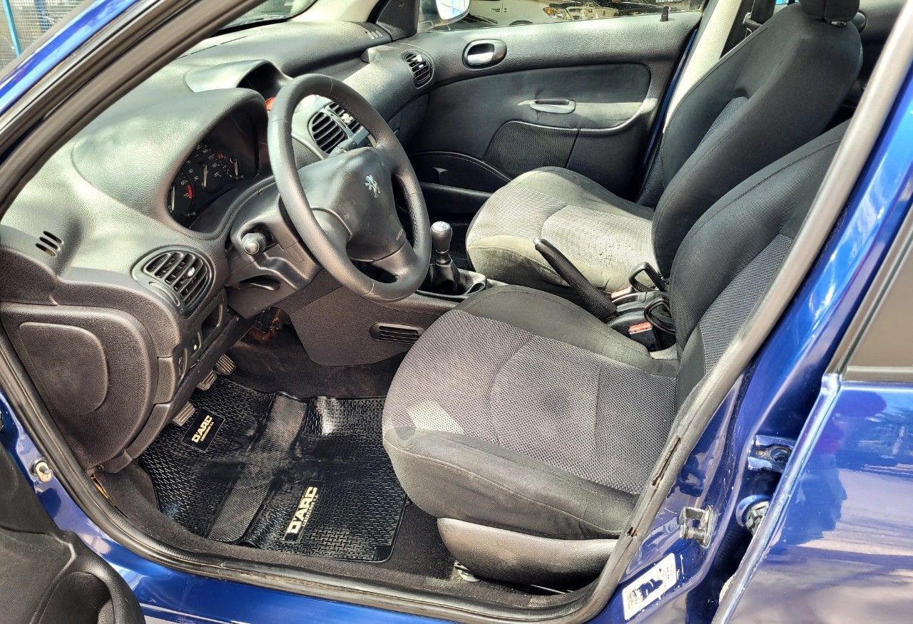 Peugeot 206 Usado en Mendoza, deRuedas