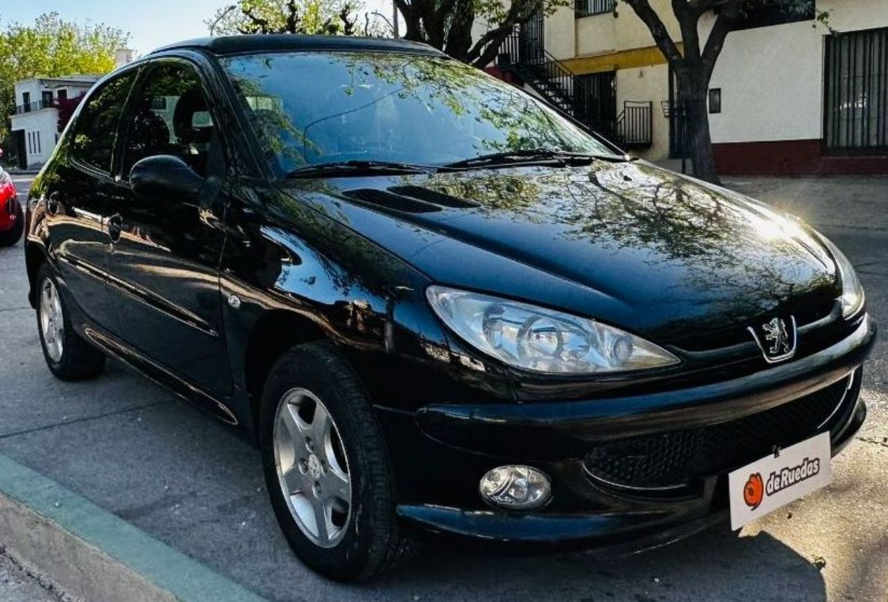 Peugeot 206 Usado en Mendoza, deRuedas