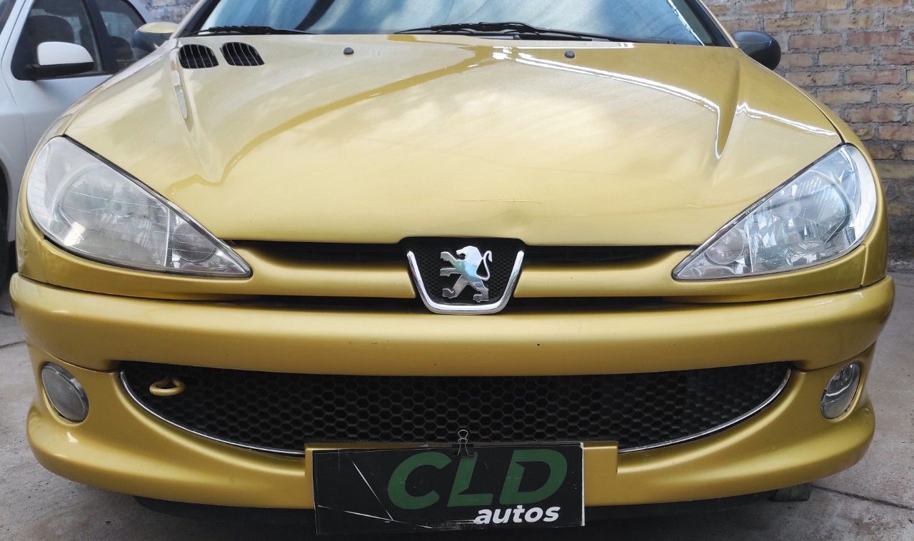 Peugeot 206 Usado en Mendoza, deRuedas