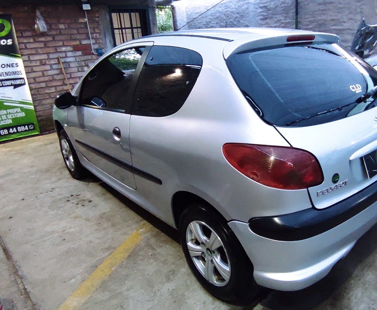 Peugeot 206 Usado en Mendoza, deRuedas