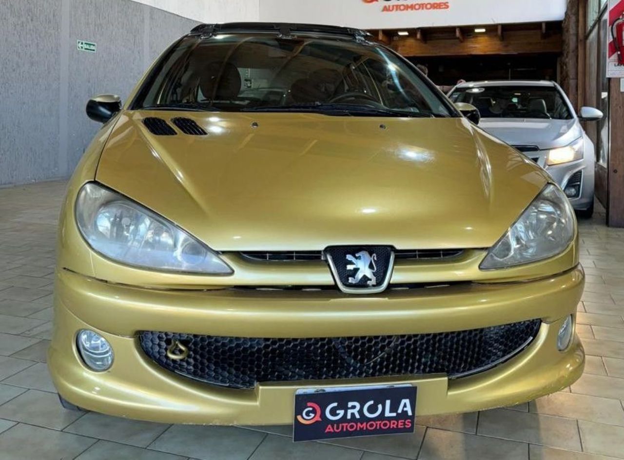 Peugeot 206 Usado Financiado en Córdoba, deRuedas