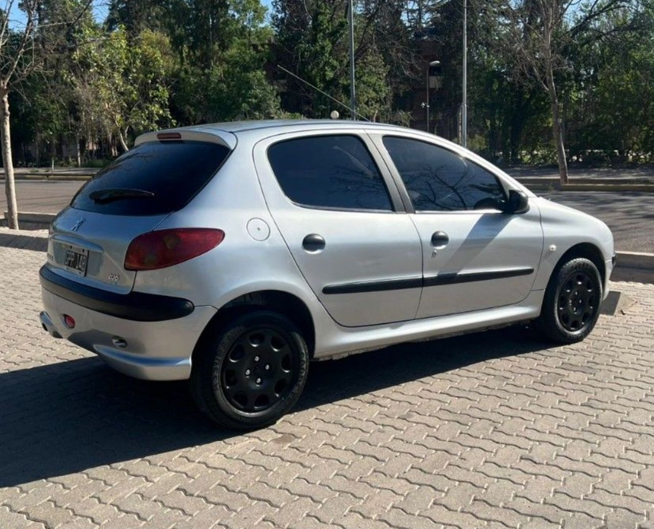 Peugeot 206 Usado en Mendoza, deRuedas