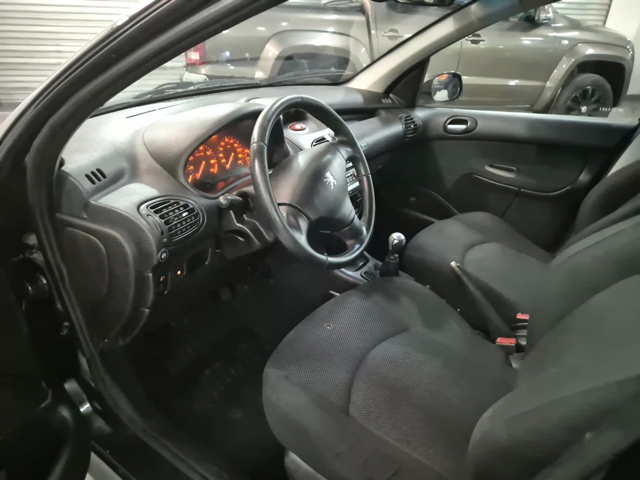Peugeot 206 Usado Financiado en Mendoza, deRuedas
