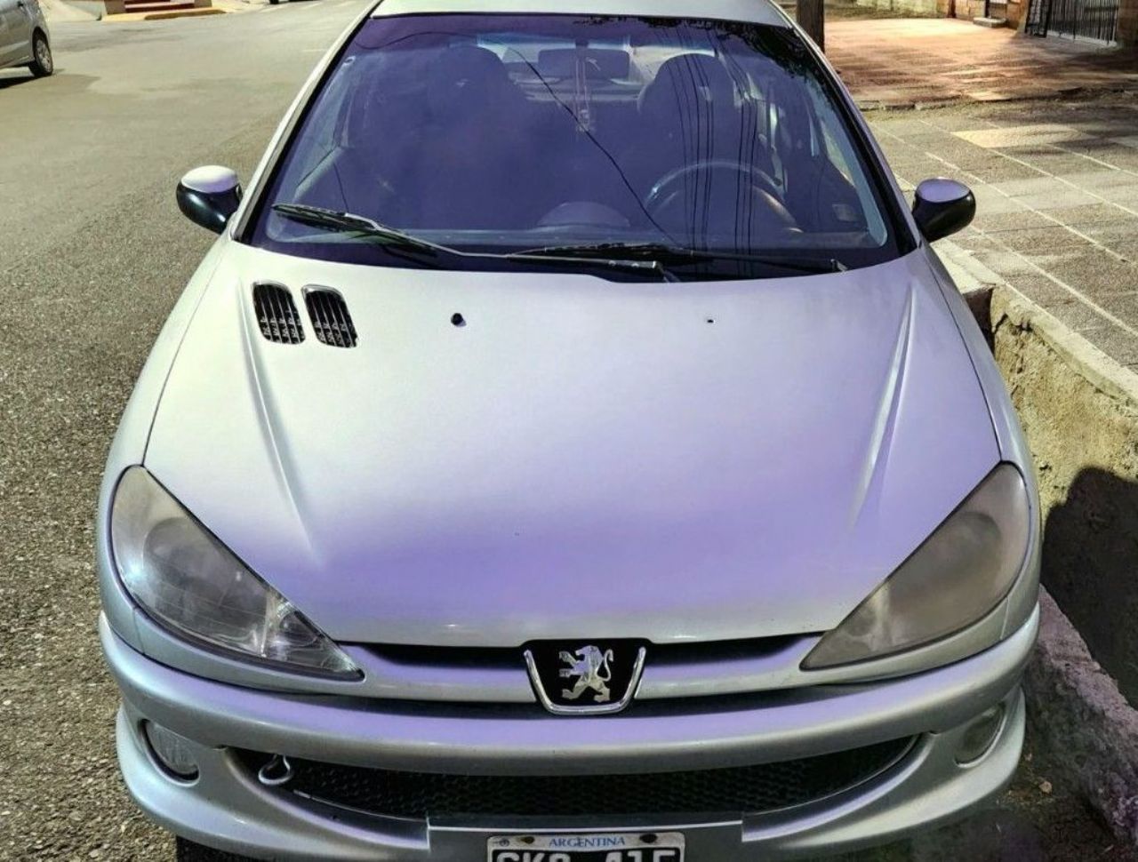 Peugeot 206 Usado en Mendoza, deRuedas
