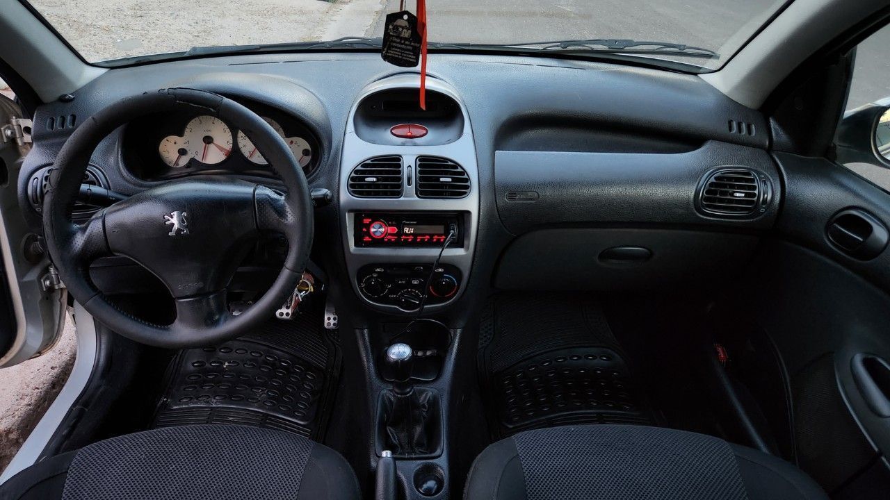 Peugeot 206 Usado en Mendoza, deRuedas