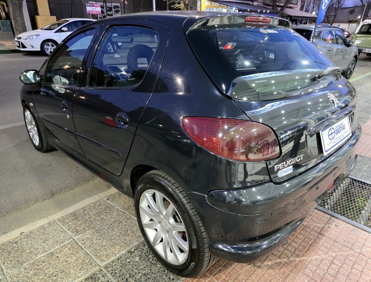 Peugeot 206 Usado en Mendoza, deRuedas